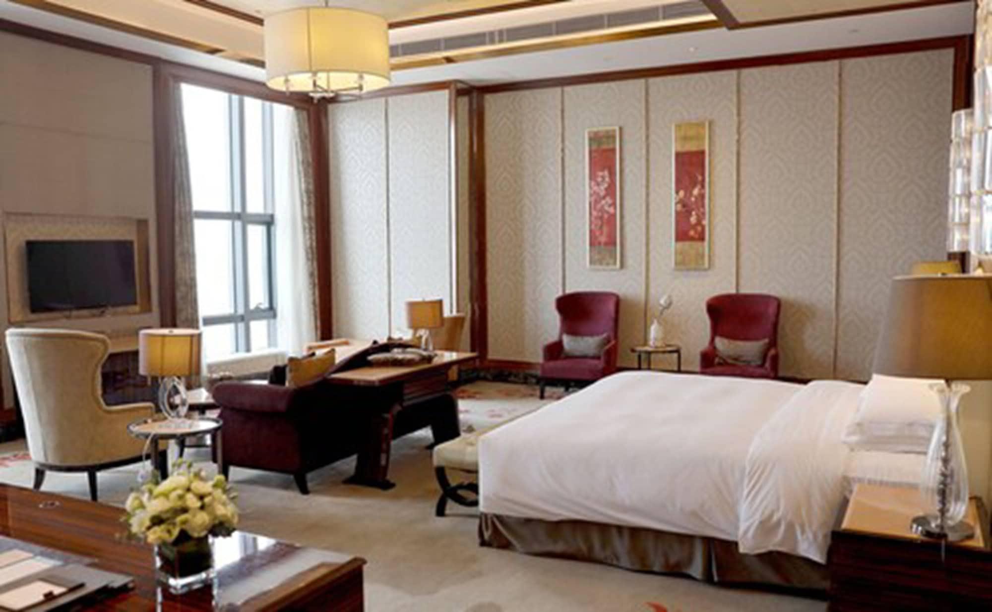Hilton Zhongshan Downtown Exterior foto