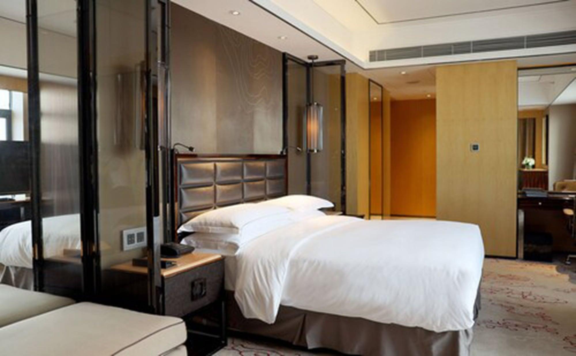 Hilton Zhongshan Downtown Exterior foto