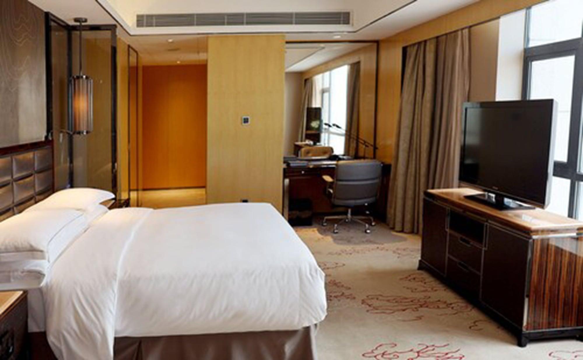 Hilton Zhongshan Downtown Exterior foto